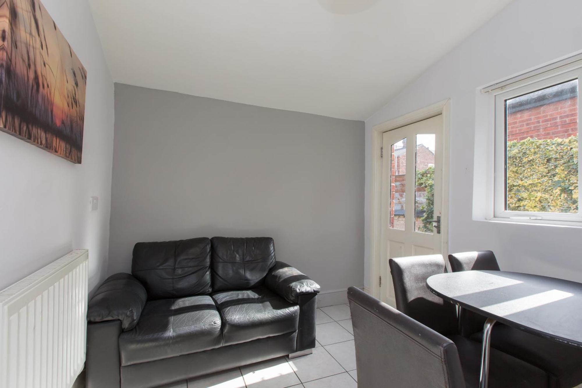Townhouse @ Electricity Street Crewe Bagian luar foto