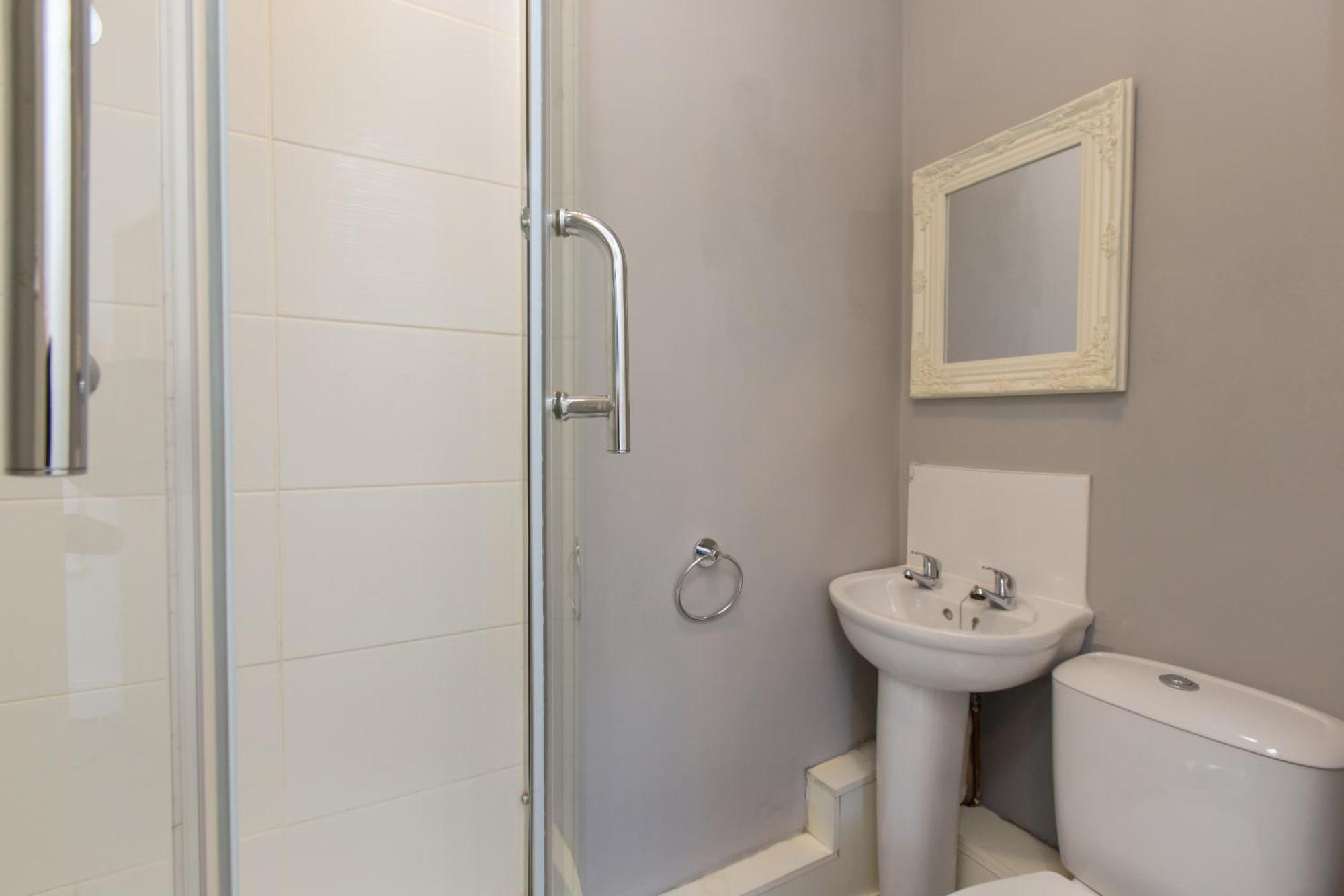 Townhouse @ Electricity Street Crewe Bagian luar foto